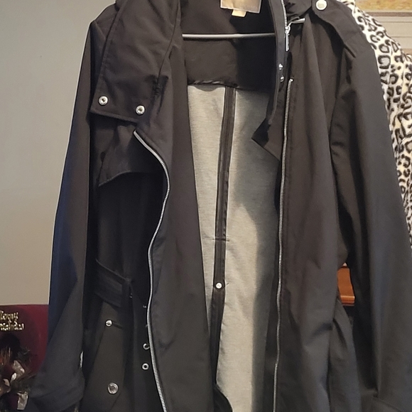 Jacket - Picture 2 of 2